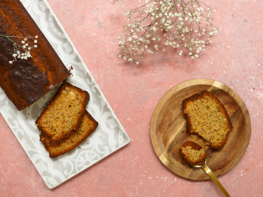 The Kitchen of Happiness Cake aux graines de pavot & sirop de sureau